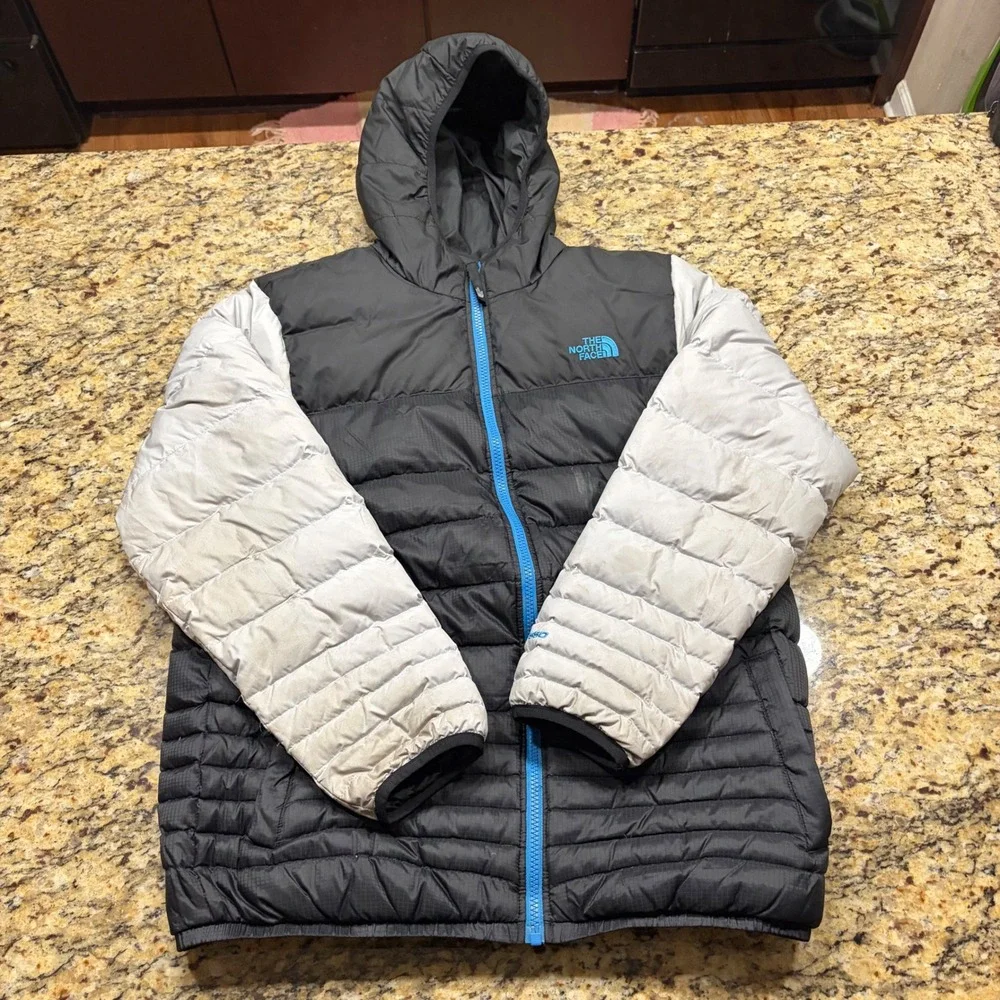 The North Face Reversible 550 Down Puffer Jacket Boys XL 18/20 Black Grey Blue